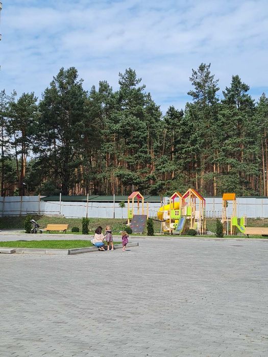 Продам Однокомнатную квартиру в Ирпене з панорамними вікнами Можна на ремонт!