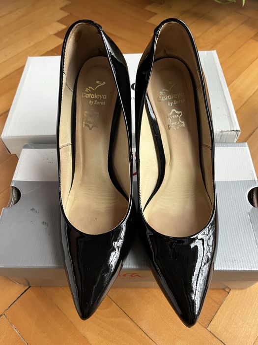 Szpilki czarne 39 skóra