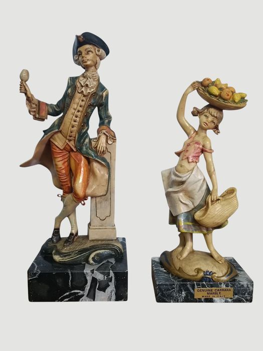 Статуетки Capodimonte