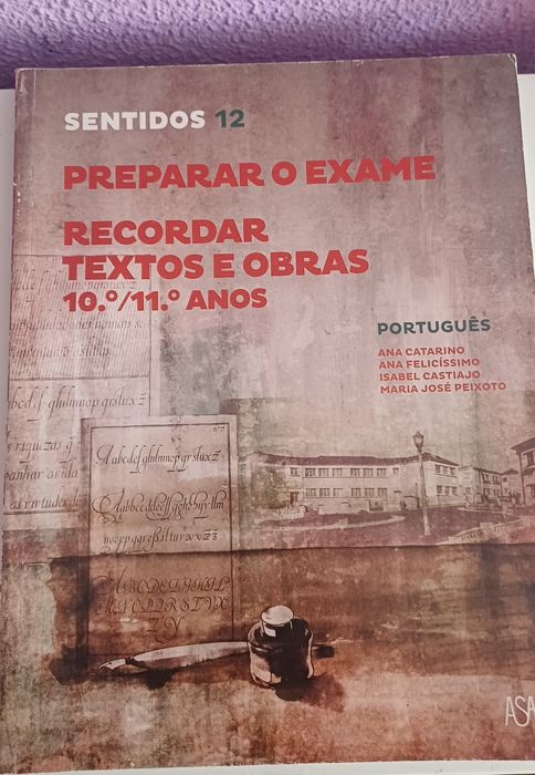 Livro preparar exame 12° ano