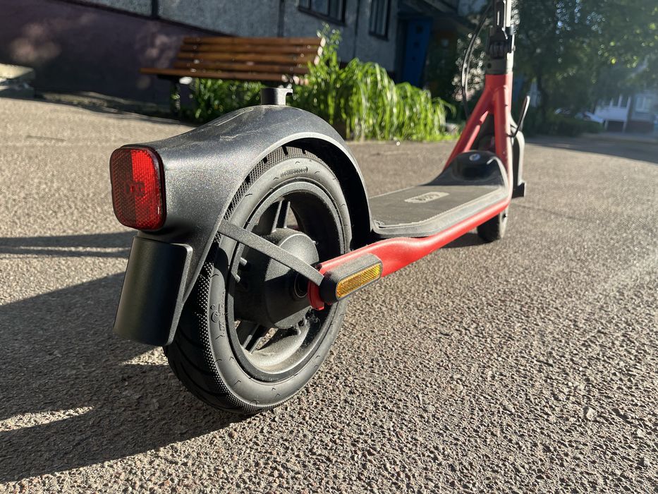 Електросамокат Ninebot d18e