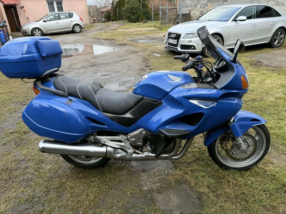 Sprzedam Honda NTV 650