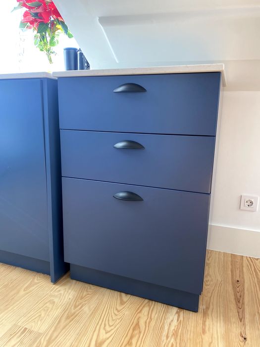 Armário de arrumação com 3 gavetas e rodízios