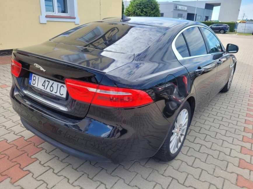 Jaguar XE 2.0 Diesel MR`15 E6, Pure Aut., 2015, automat