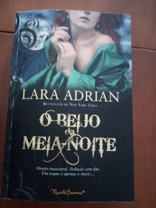 vendo vários  livros em bom estado