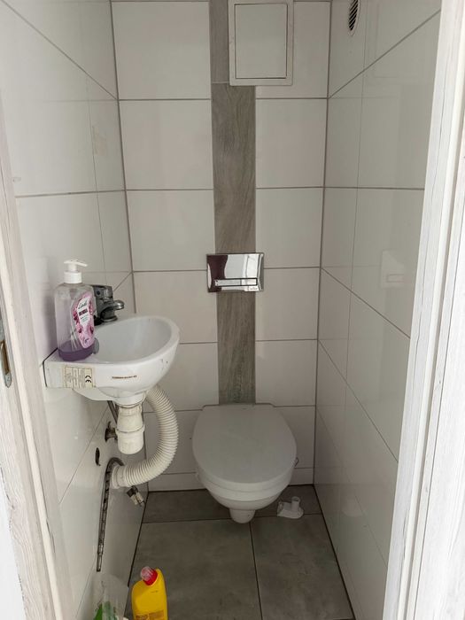 Do wynajęcia lokal na Białym Kamieniu !