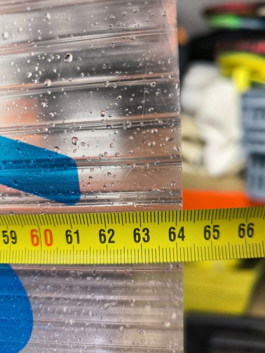 Placa policarbonato alveolar para desocupar. Nova