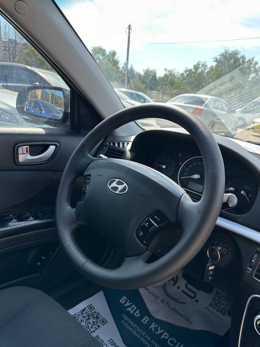 Продам Hyundai Sonata 2007 рік можлива розстрочка,кредит,обмін!