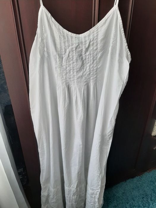 Длинный сарафан и платья