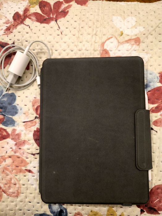 iPad 10ª Geração + Pencil + Teclado ZAGG | Setup Completo