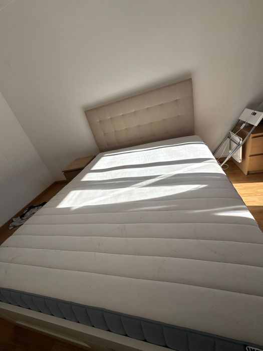 Cabeceira, Cama e colchão