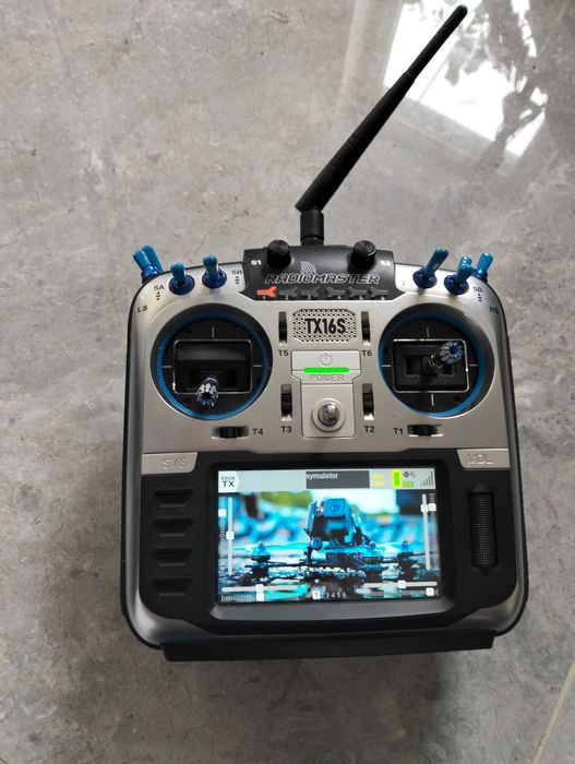 Radiomaster tx16s MK2 4in1 elrs Gemini 1W
