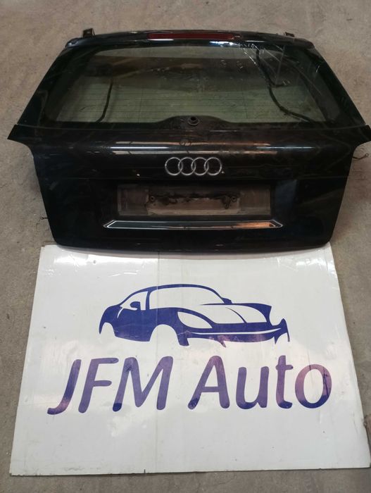 Porta / Tampa da Mala Audi A3 8L (8L0827023)
