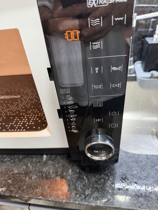 Microondas hotpoint Ariston placa de vidro ceramica