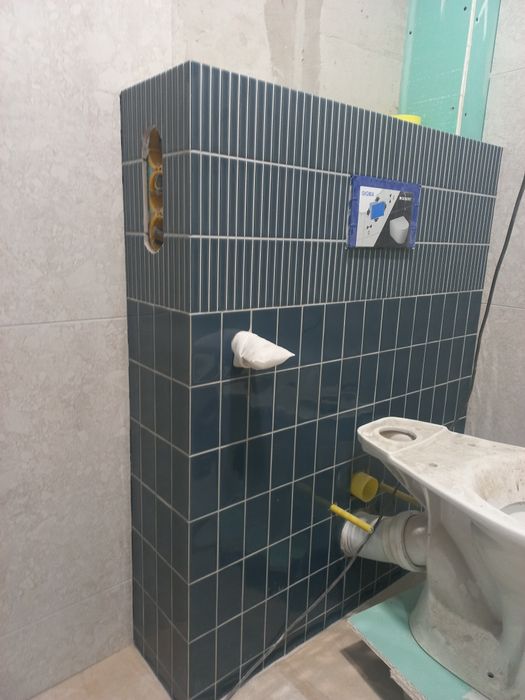 Укладка плитки.Віктор.