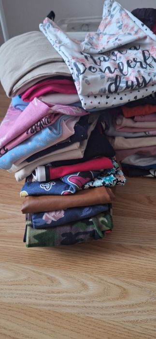 Zestaw rzeczy dla dziewczynki 134/140