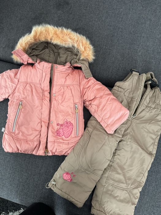 Продам верхній одяг для дівчинки