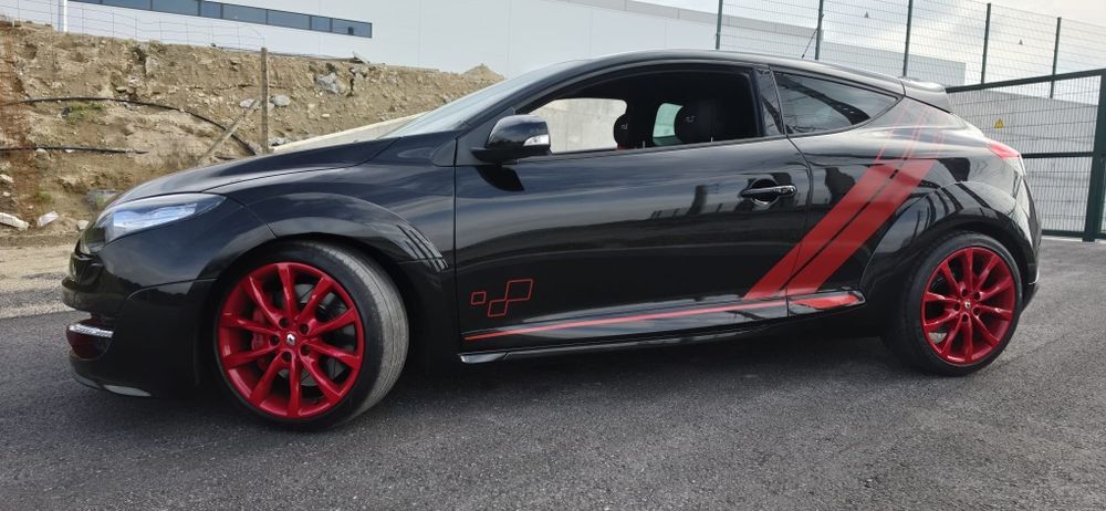 Megane iii rs chassis cup com 310 cv