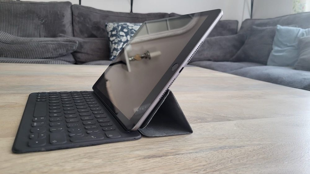 iPad 10,2” 128GB WiFi/Cellular (7 generacja) Grey