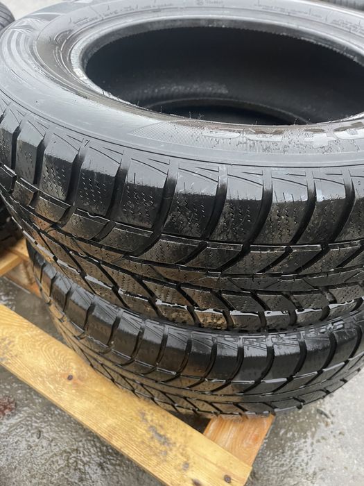 Opony używane zimowe M+S HANCOOK 15/65/205 /komplet 2szt