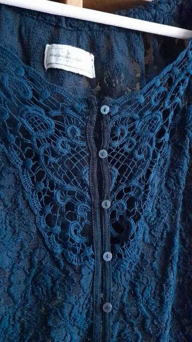 Koronkowy top rozmiar S Abercrombie & Fitch