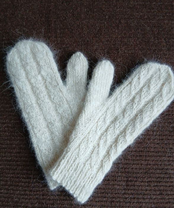 Носки,рукавички из собачьей шерсти