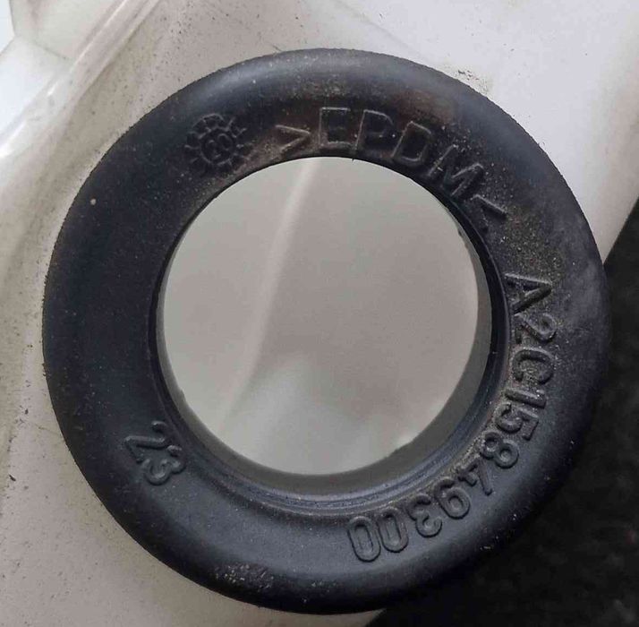 Reservatório / Depósito Água Limpa Vidros RENAULT CLIO V (B7_) ano 2020