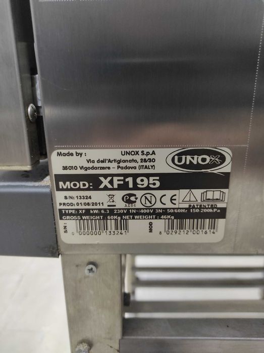 Конвенційна піч. 2011. Конвенційна піч Unox XF 195. З паром.
