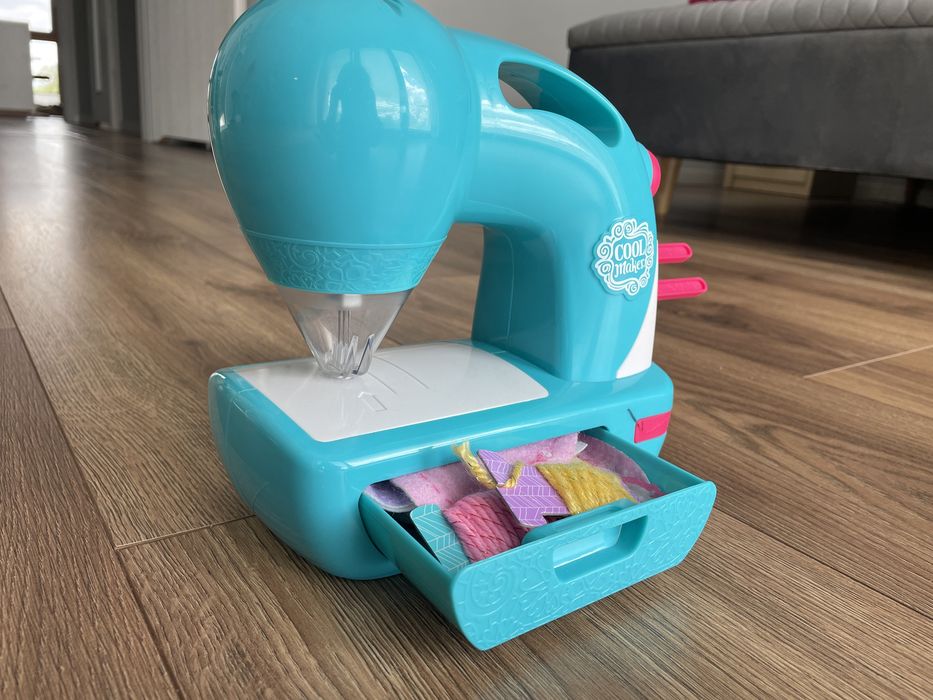 Zabawka maszyna do szycia Cool Maker
