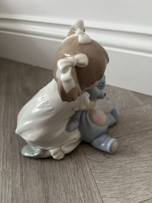 Figurka lladro nao
