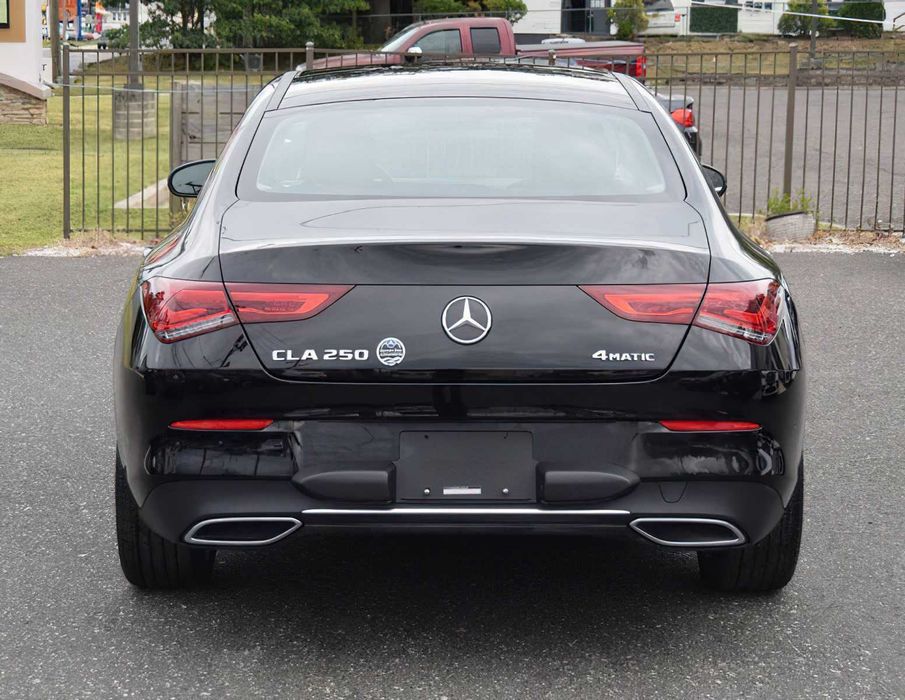 Mercedes-Benz CLA 250 4MATIC      2021