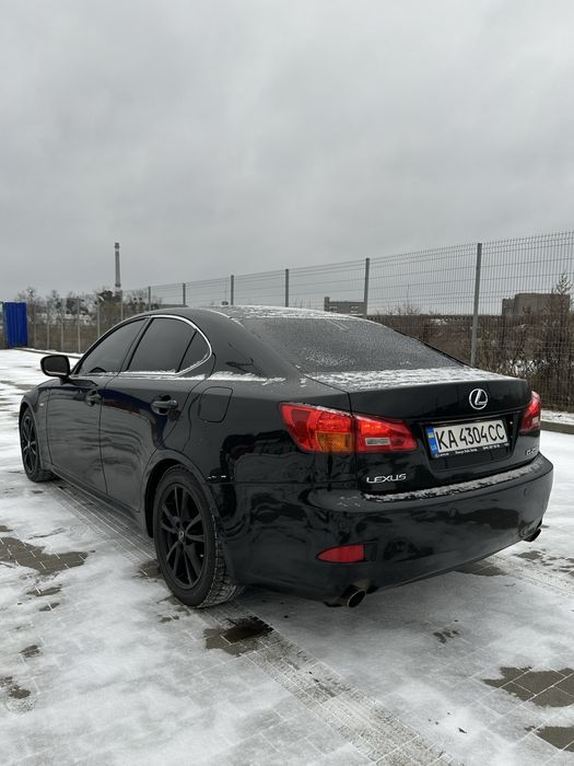 Lexus IS250 2,5 бензинПродам власний автомобіль