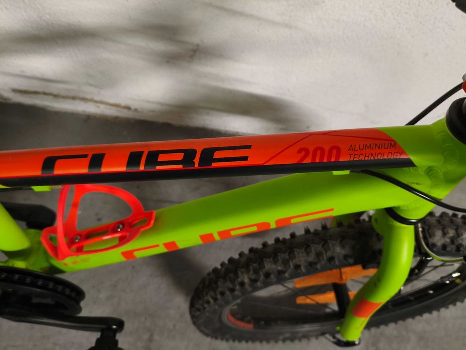 Cube Acid 200 SL Bicicleta roda 20 criança
