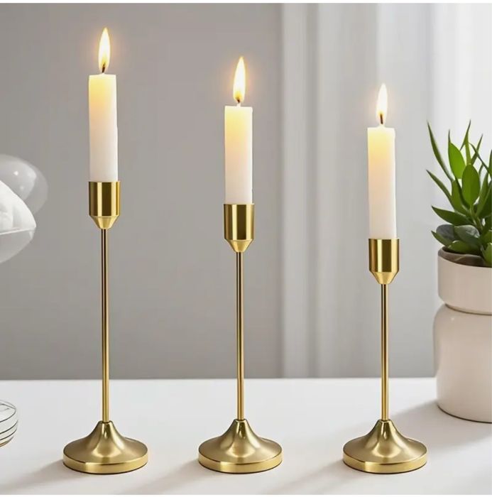 Набір з 3 золотистих підсвічників