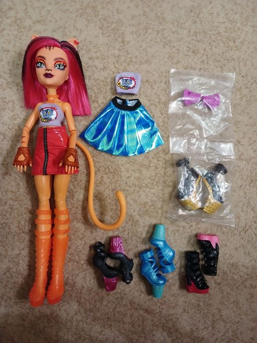 Кукла monster high Тора g3