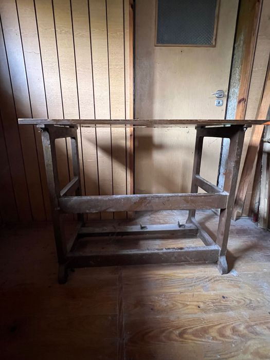 Stół żelazny pod warsztat  krajzaga