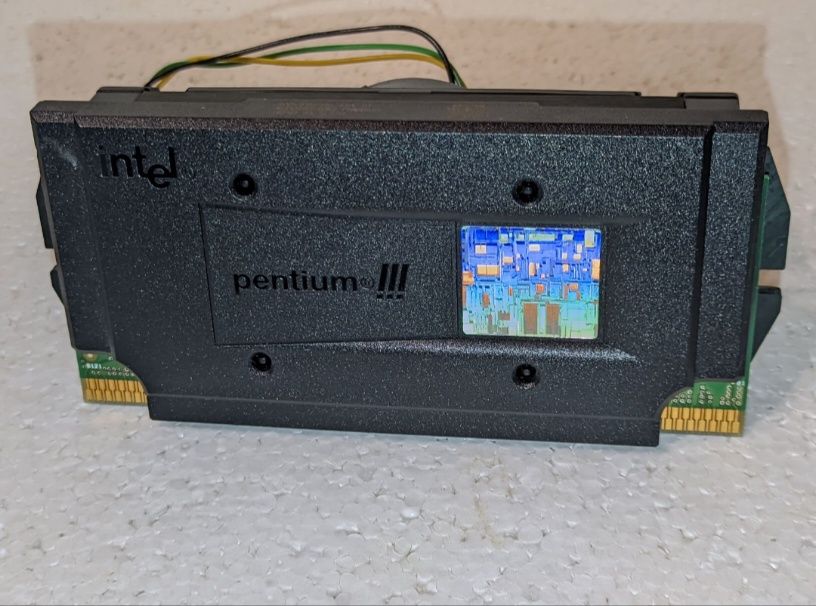 Процессор Intel Pentium III 500 MHz 512 Mb Slot 1 SL37D