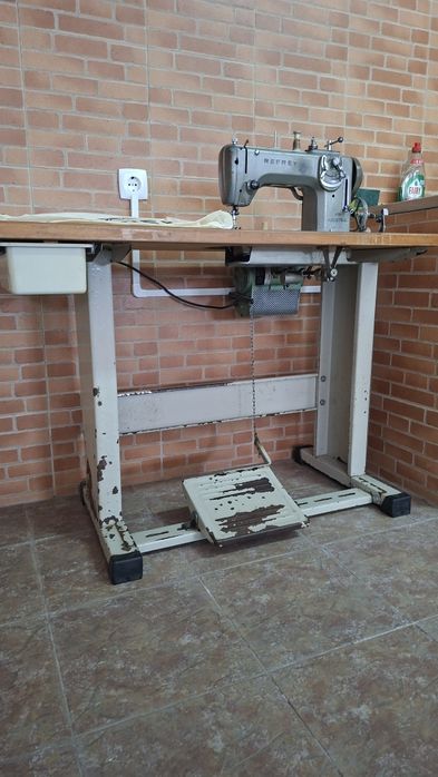 Maquina de costura refrey 430 industrial
