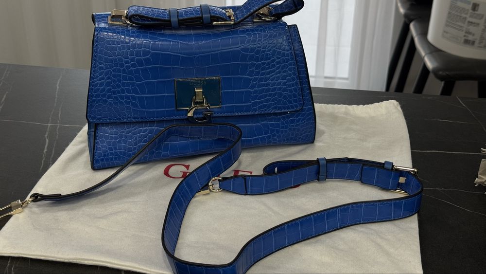 Новая сумка Guess синяя