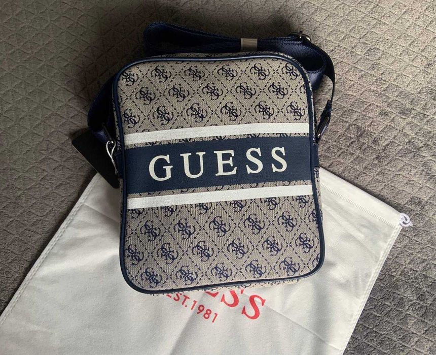 сумка guess мужская Чоловіча сумка Guess Сумка Guess Розмір 24*21*6,5 см