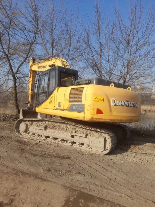 Экскаватор гусеничный LiuGong CLG 922E, 2020 г.в
