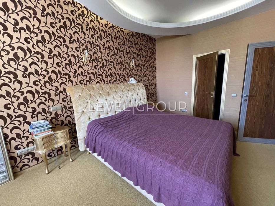 Apartment in Kyiv - View 4