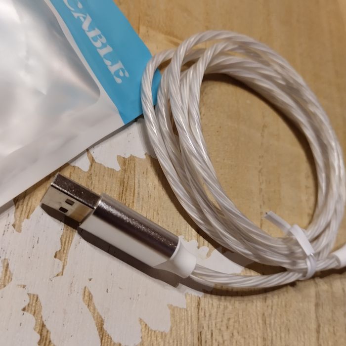 Kabel USB typu C 1 m nowy świecący