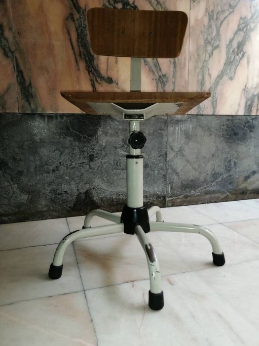 Cadeira vintage design industrial