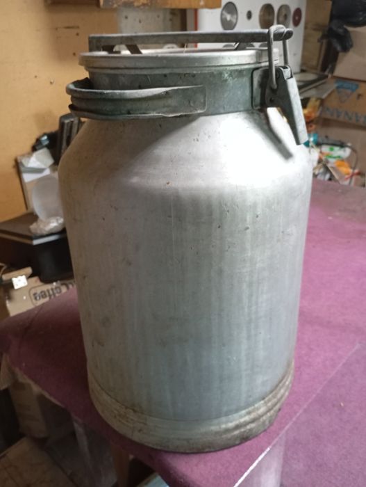 Продам молочный бидон