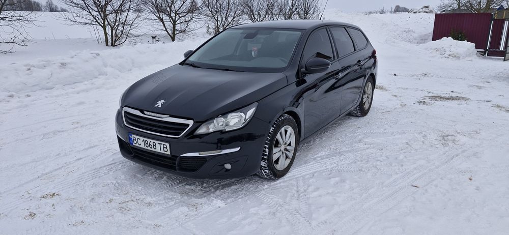 Продам Peugeot 308 2017