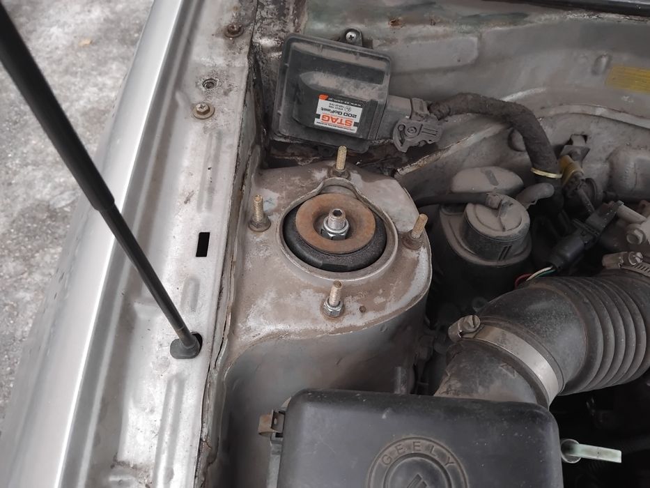 Продам надежного китайца geely ck