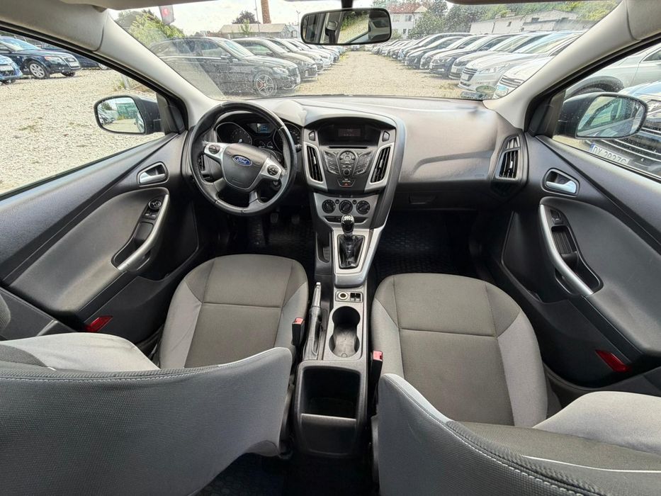 Ford Focus Mk3  1.6 Benzyna/2011 rok/Raty/Klima/isofix/Zadbany/Zamiana