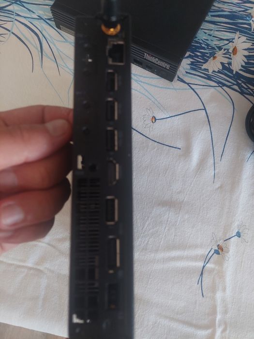 Lenovo Tiny m70q gen3 *avariado*