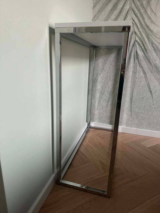 Sprzedam elegancką konsolę - nie wymaga montażu